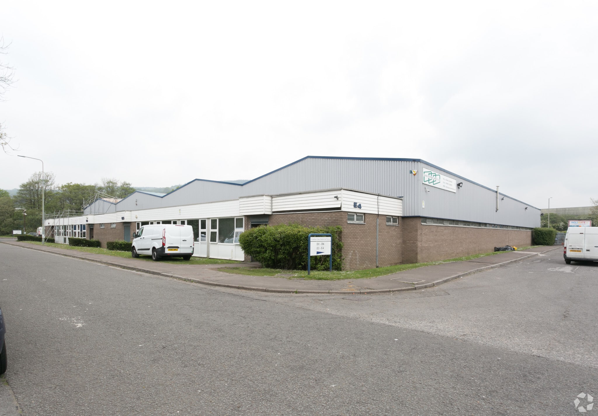 Coedcae Ln, Pontyclun for lease Primary Photo- Image 1 of 3