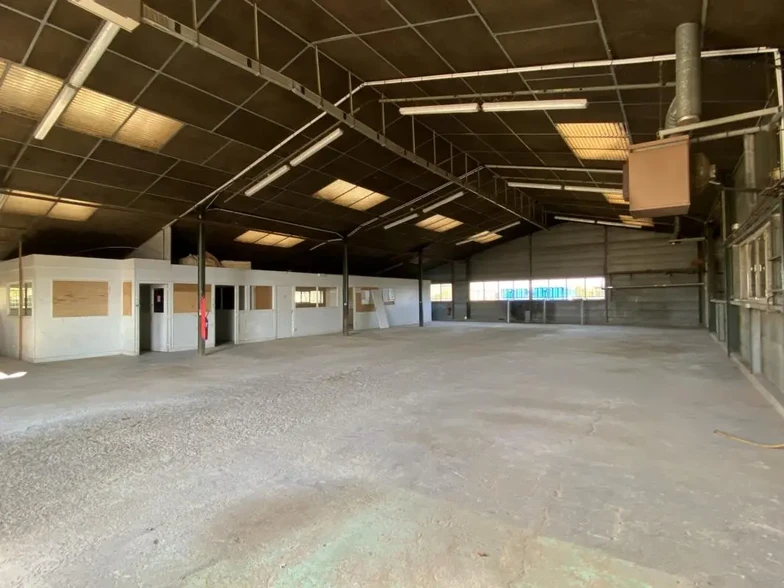 Flex in Vernouillet for sale - Interior Photo - Image 1 of 11