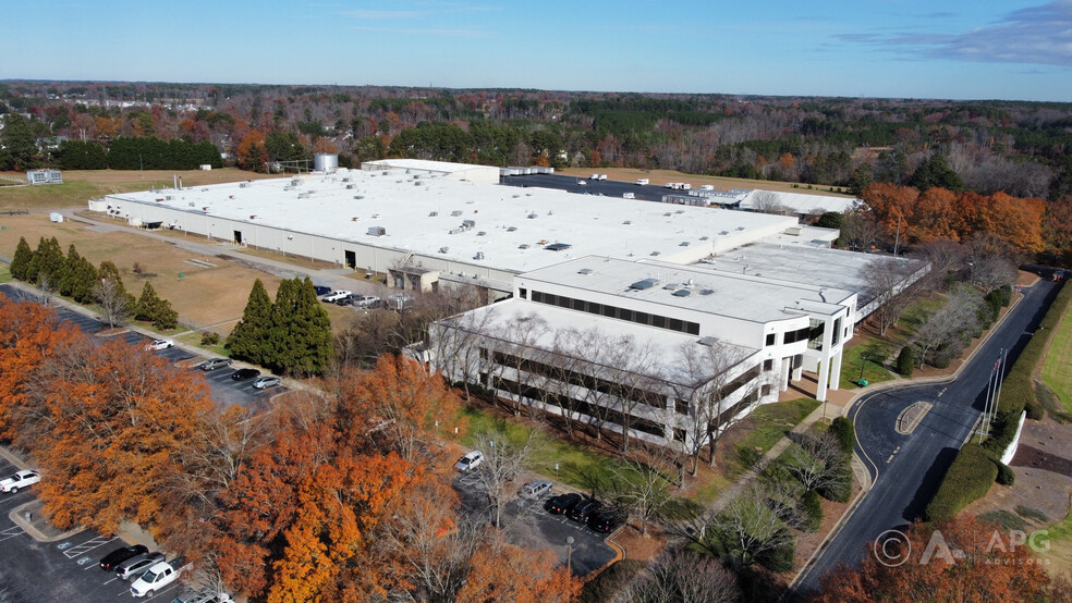 8001 Knightdale Blvd, Knightdale, NC for sale - Aerial - Image 1 of 1