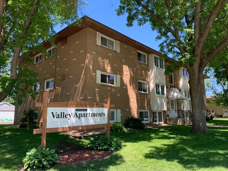 707 3rd Ave E, Shakopee, MN for sale - Building Photo - Image 1 of 1