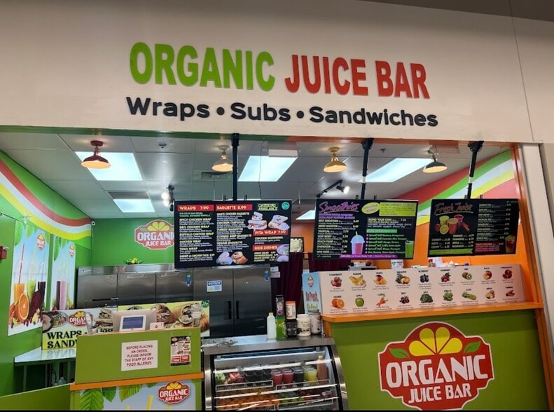 3565 Fairlane Dr, Allen Park, MI for sale - Building Photo - Image 1 of 7