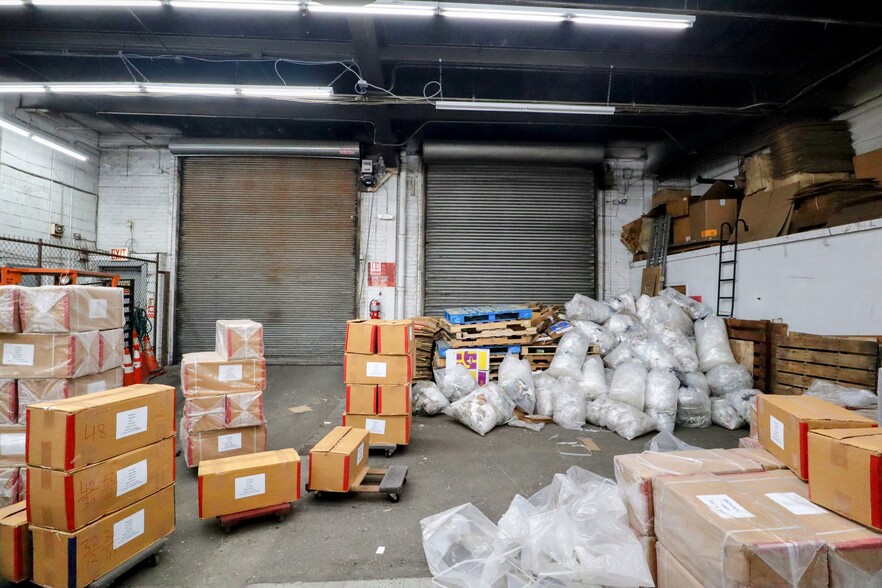 460 Troutman St, Brooklyn, NY for sale - Building Photo - Image 3 of 8