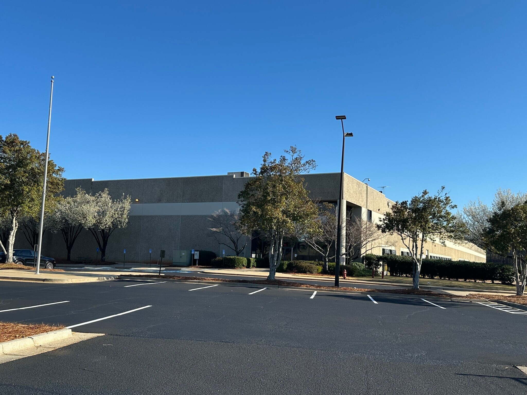 55 Liberty Industrial Pky, McDonough, GA for lease Building Photo- Image 1 of 10