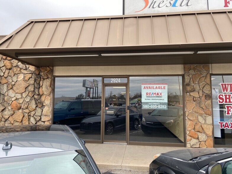 2920-2928 NW Cache Rd, Lawton, OK for sale - Primary Photo - Image 1 of 1