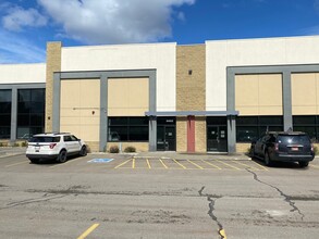 8560 Roper Rd, Edmonton, AB for lease Building Photo- Image 2 of 2