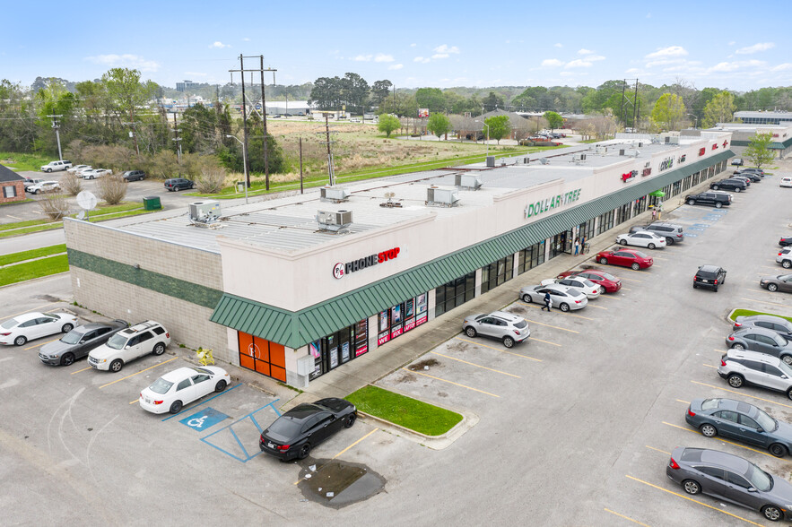 200 Production Dr, Lafayette, LA for lease - Building Photo - Image 1 of 11