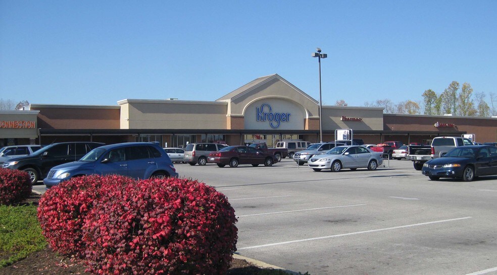 300 Kroger Center Dr, Morehead, KY 40351 Retail for Lease