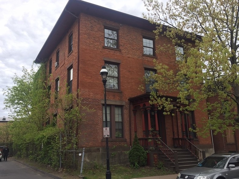 19 Morris St, Hartford, CT for sale - Building Photo - Image 1 of 1