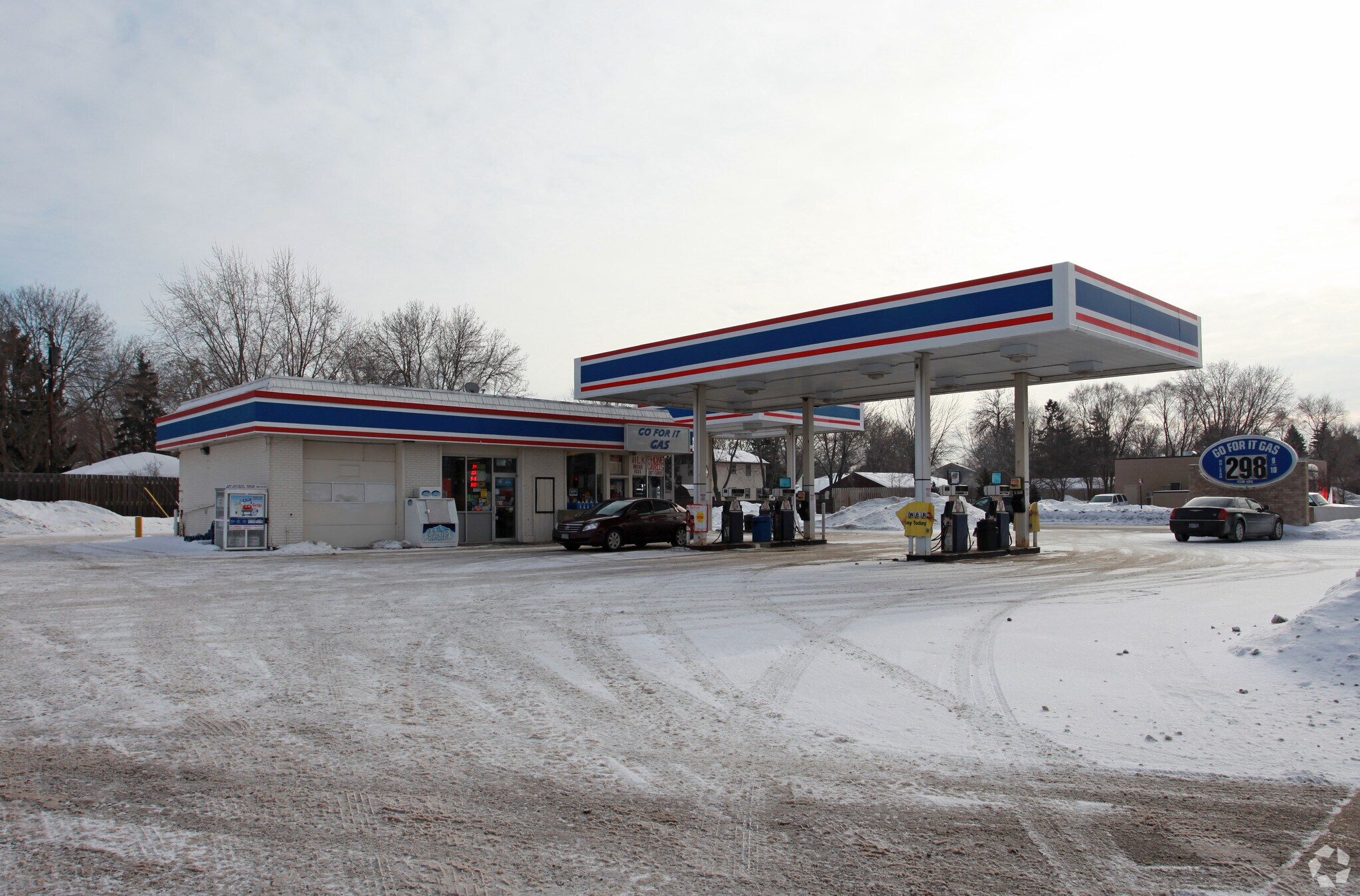 10501 NE University Ave, Blaine, MN for sale Primary Photo- Image 1 of 1