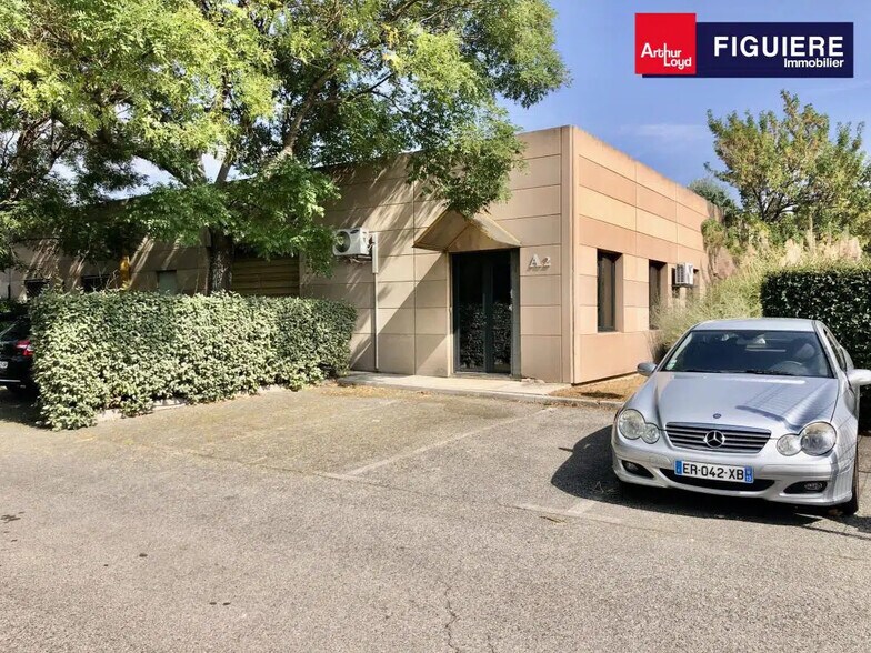 5 Voie D'Angleterre, Vitrolles for lease - Building Photo - Image 1 of 2