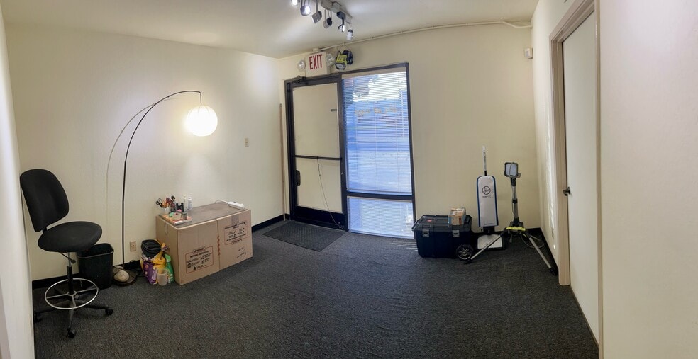 21087 Cabot Blvd, Hayward, CA for lease - Interior Photo - Image 3 of 13