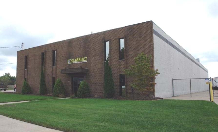 5860 Frazho Rd, Warren, MI for sale Primary Photo- Image 1 of 1