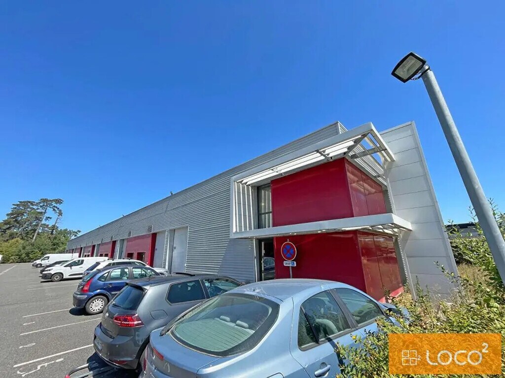 Location Local d'activités 41 m² à 289 m² - Photo 1