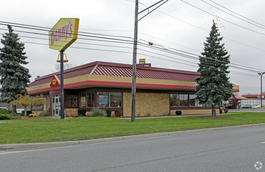 1224 N Dixie Hwy, Monroe, MI for sale - Building Photo - Image 1 of 1