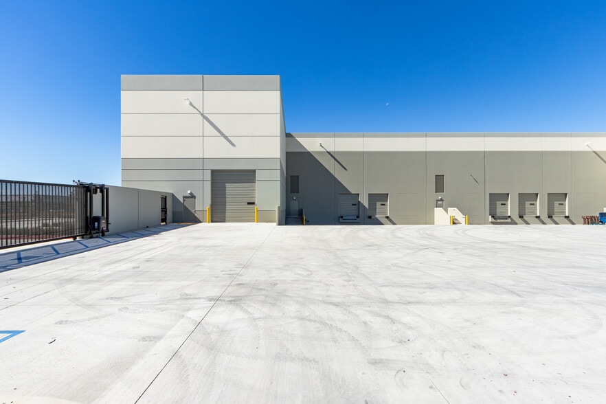 14280 Rebecca St, Moreno Valley, CA for lease - Building Photo - Image 3 of 20