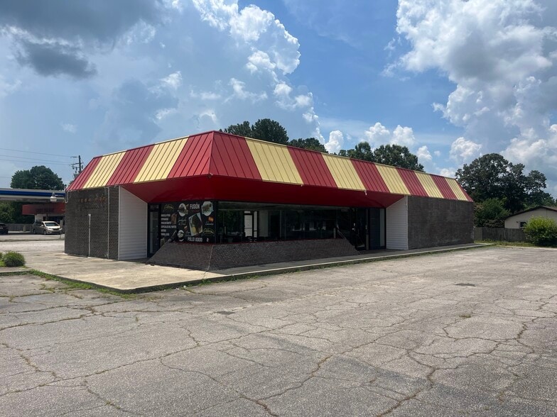 1202 E Andrews Ave, Henderson, NC for lease - Building Photo - Image 1 of 12