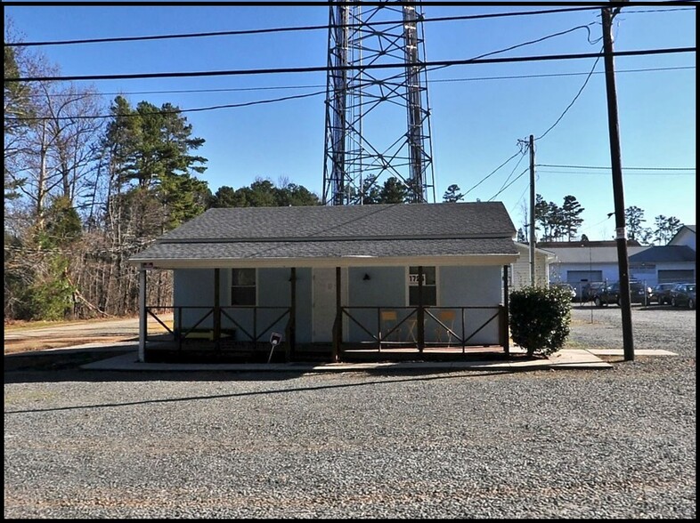 1724 Hayden Way, Matthews, NC for sale - Building Photo - Image 1 of 1