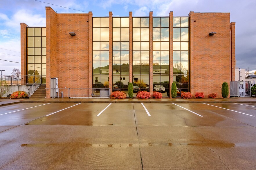 220 6th Ave SW, Albany, OR for sale - Building Photo - Image 1 of 1