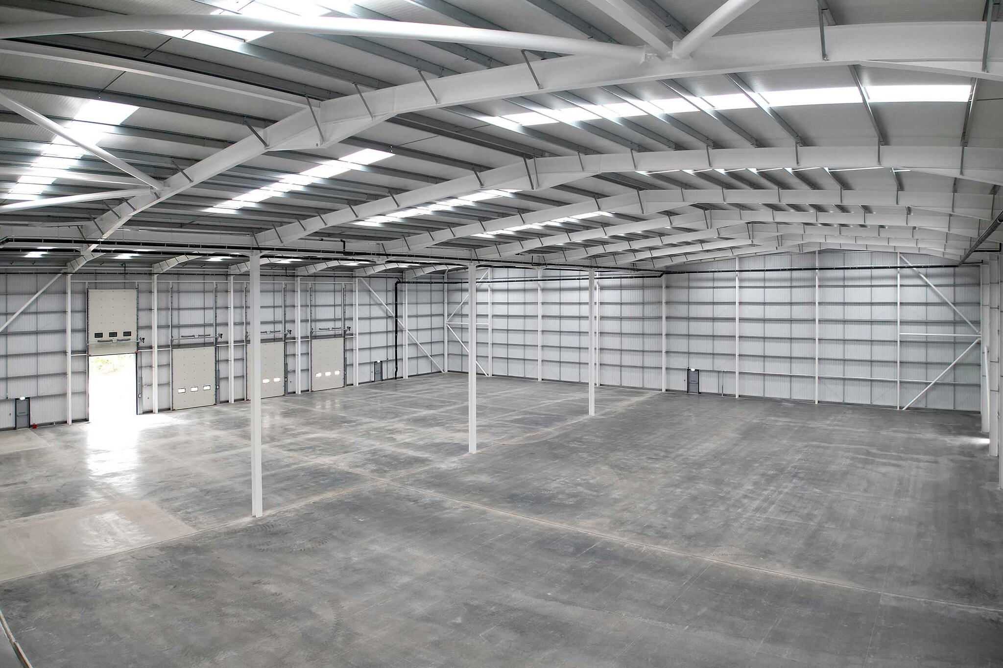 Lindenmuth Way, Thatcham for lease Interior Photo- Image 1 of 2
