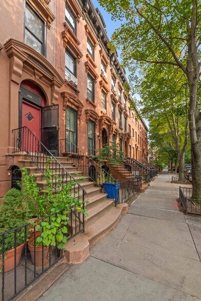 217 Cumberland St, Brooklyn, NY for sale - Building Photo - Image 1 of 1
