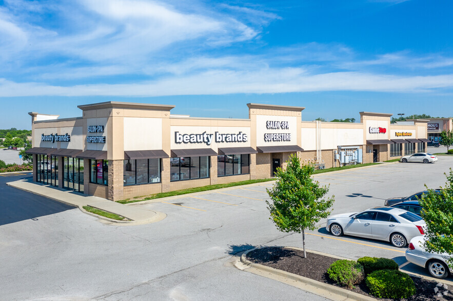 8410-8418 Church Rd, Kansas City, MO for lease - Primary Photo - Image 1 of 4