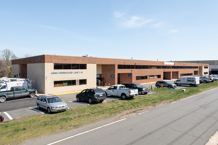 45000 Underwood Ln, Sterling, VA for lease - Building Photo - Image 1 of 4