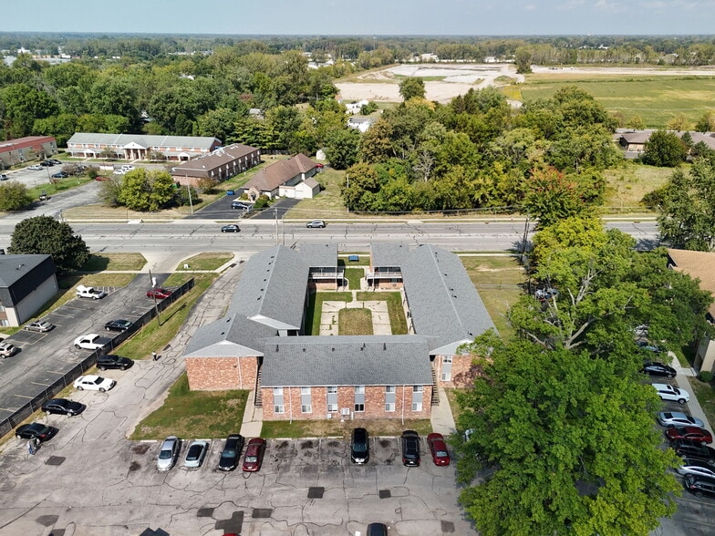 3917 Airport Hwy, Toledo, OH for sale - Building Photo - Image 2 of 7