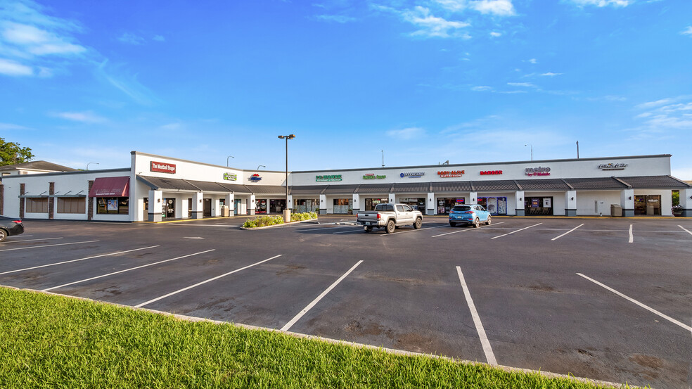 7325-7371 Lake Underhill Rd, Orlando, FL for lease - Building Photo - Image 2 of 6