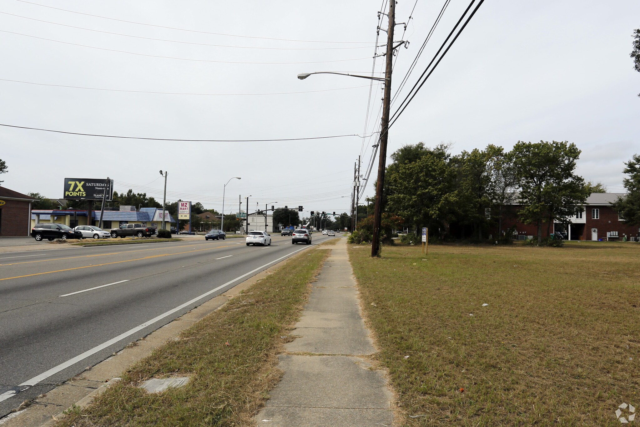 2560 Pass Rd, Biloxi, MS for sale Primary Photo- Image 1 of 1