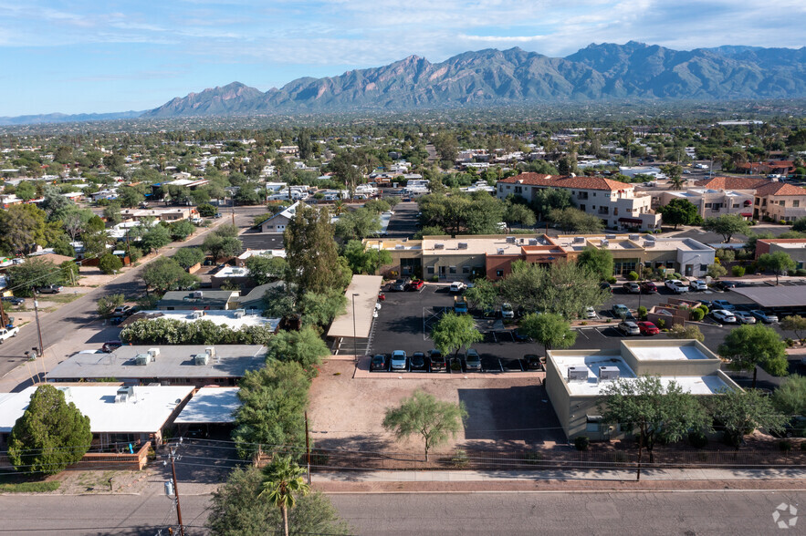 1601-1655 N Swan Rd, Tucson, AZ for sale - Aerial - Image 3 of 5