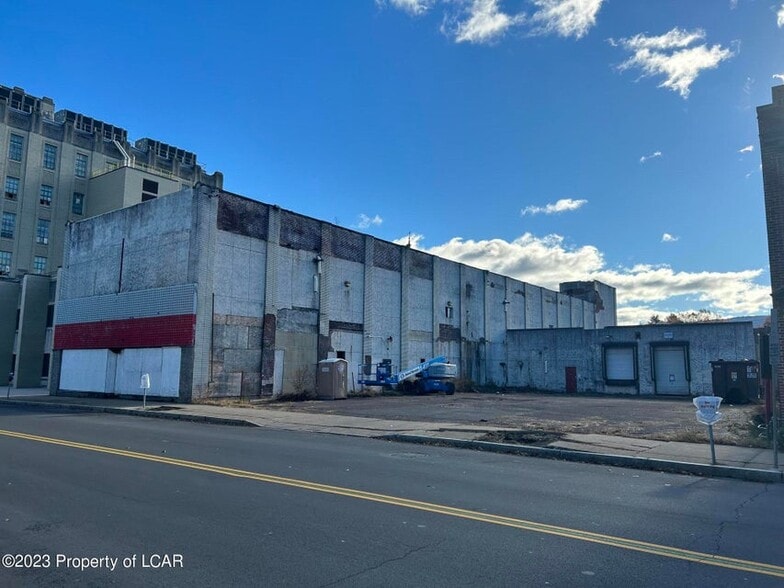 240-242 Main St, Wilkes Barre, PA for sale - Building Photo - Image 3 of 3
