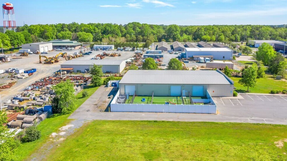 1823 Tower Industrial Dr, Monroe, NC 28110