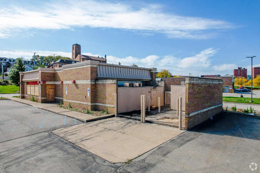 610 William Marks Dr, Homestead, PA for sale - Building Photo - Image 2 of 2