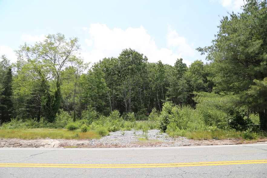 0 Old County Road, Smithfield, RI for sale - Primary Photo - Image 1 of 1