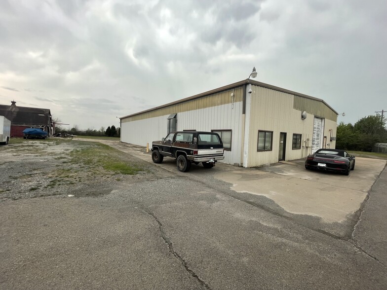 6901 W Okmulgee Ln, Muskogee, OK for lease - Building Photo - Image 2 of 29