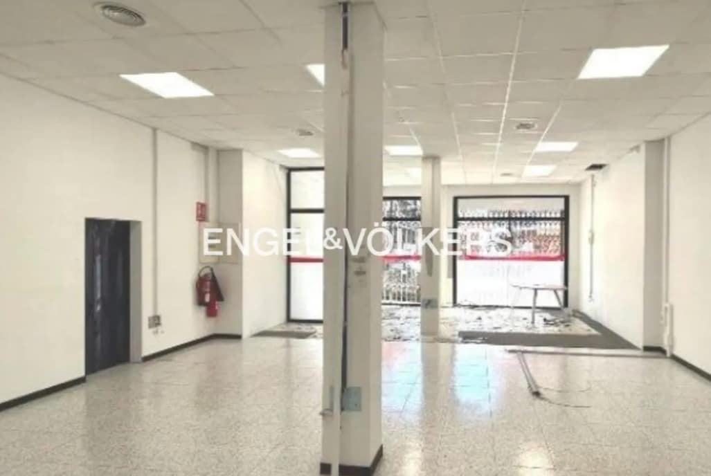 Rubí, BAR 08191 -  -  - Interior Photo - Image 1 of 5