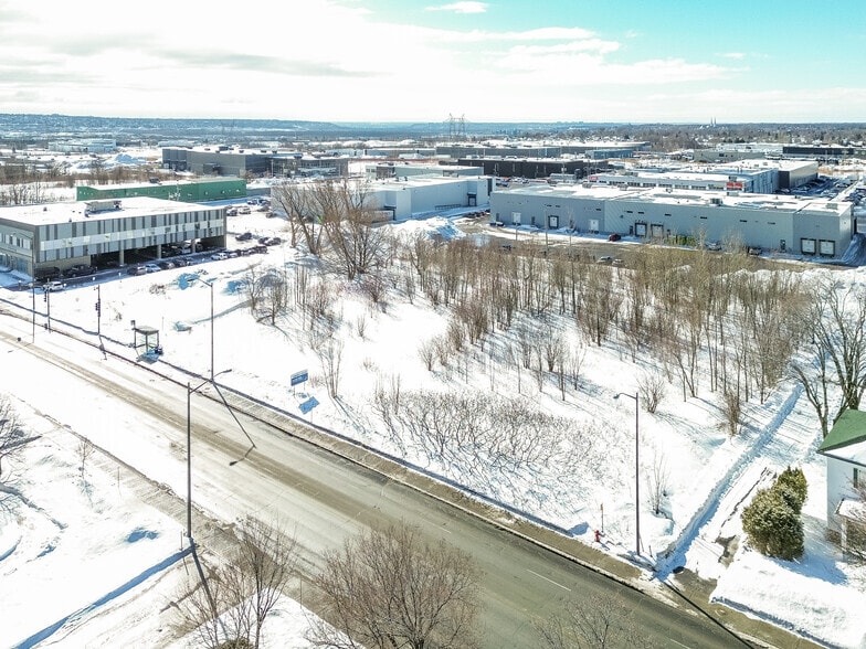 6295 Boul De L'ormière, Québec, QC for lease - Building Photo - Image 2 of 2