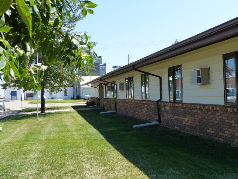 705 Hickory St, Kadoka, SD for sale - Primary Photo - Image 1 of 1