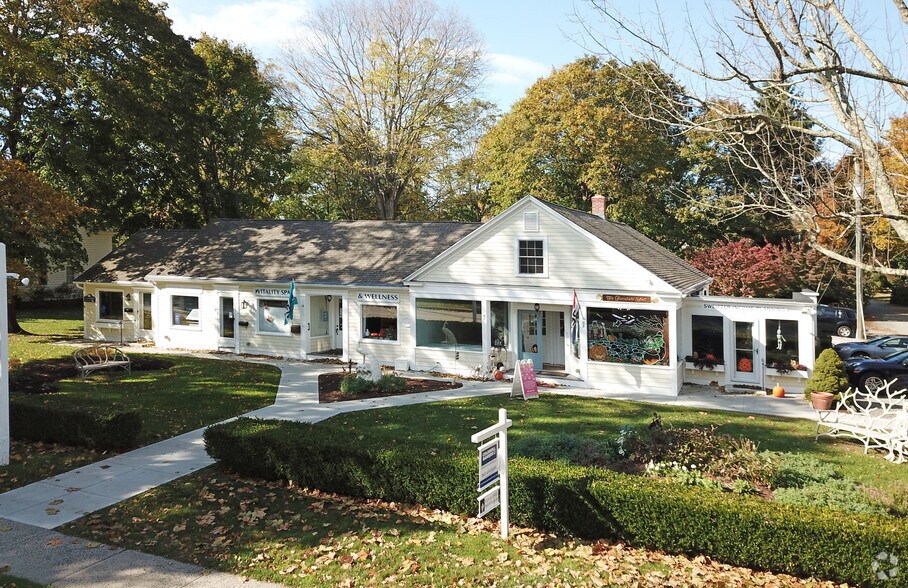 10 Lyme St, Old Lyme, CT for sale - Primary Photo - Image 1 of 1