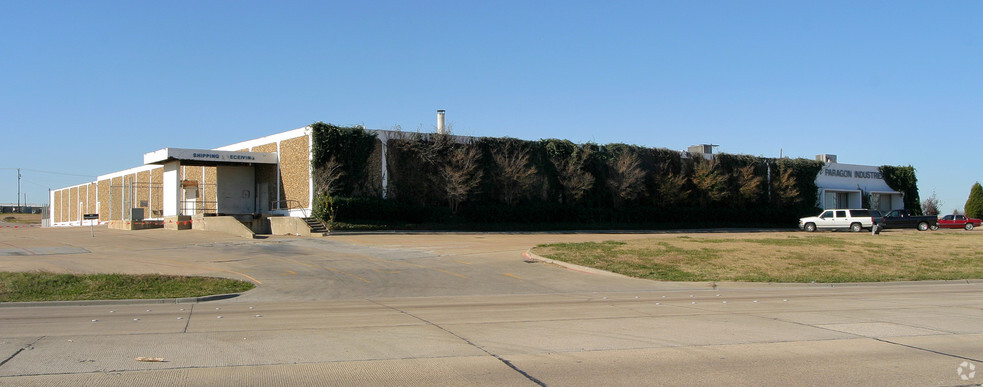 2011 S Town East Blvd, Mesquite, TX for lease - Primary Photo - Image 1 of 1