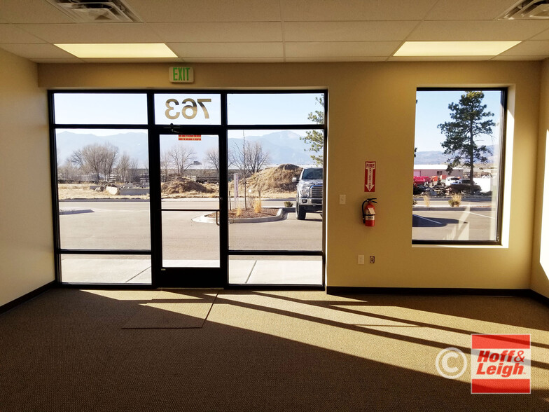 759-765 Seedling Ct, Colorado Springs, CO for lease - Building Photo - Image 3 of 4