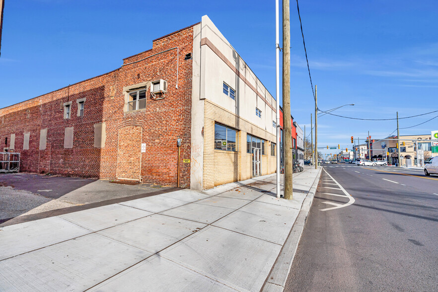 17-19 Main St, Asbury Park, NJ for lease - Building Photo - Image 2 of 18