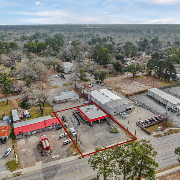 1612 N Frazier St, Conroe, TX for sale - Building Photo - Image 3 of 27