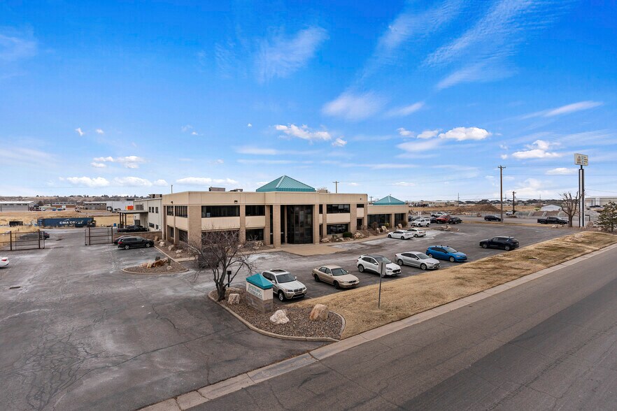 1877 W 2800 S, Ogden, UT for lease - Building Photo - Image 1 of 29