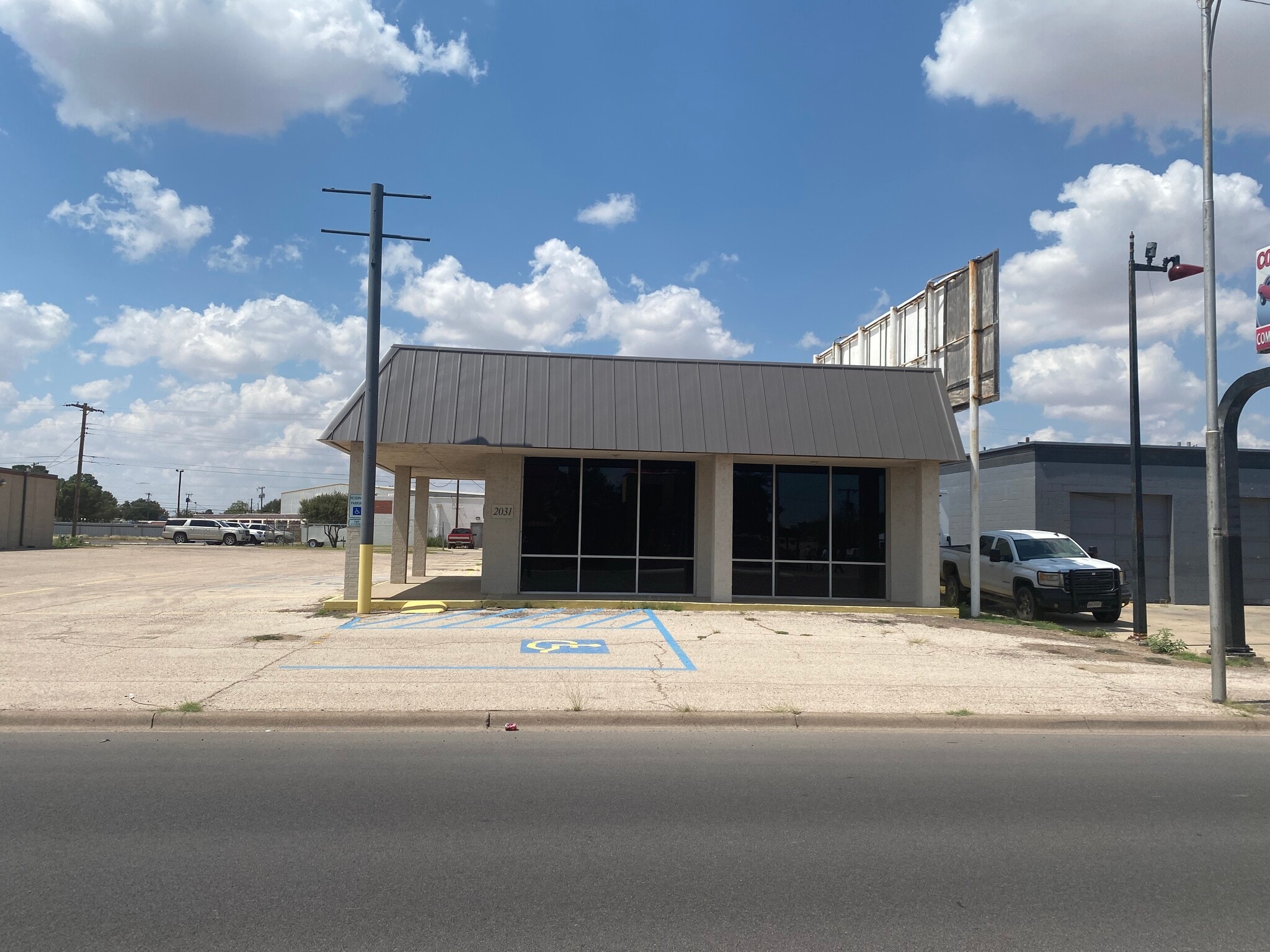 2031 Andrews Hwy, Odessa, TX for lease Primary Photo- Image 1 of 12