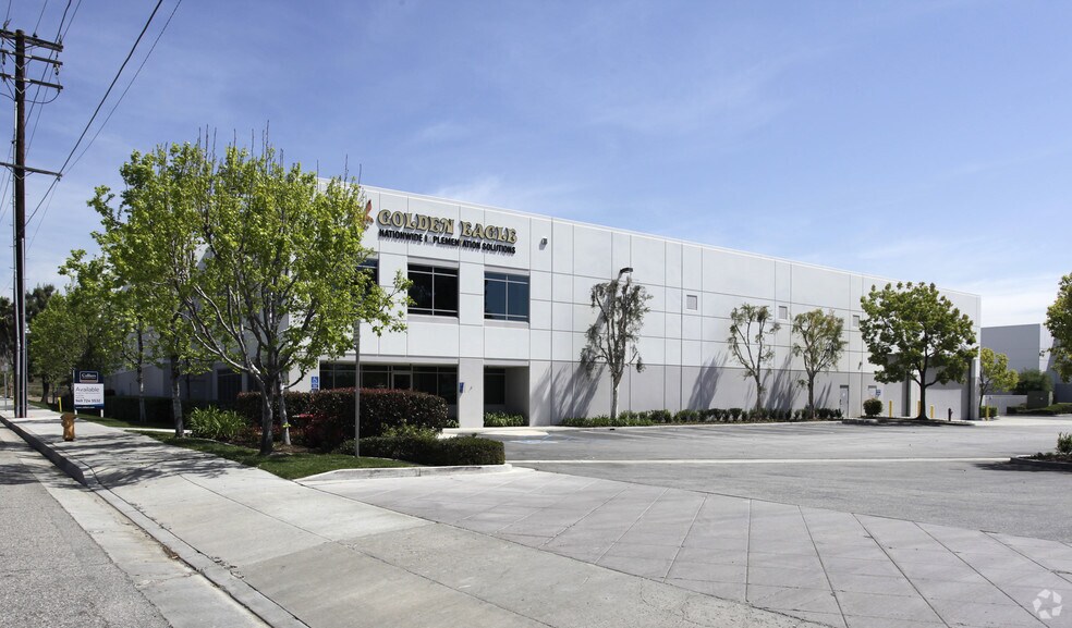 880 Crowther Ave, Placentia, CA 92870