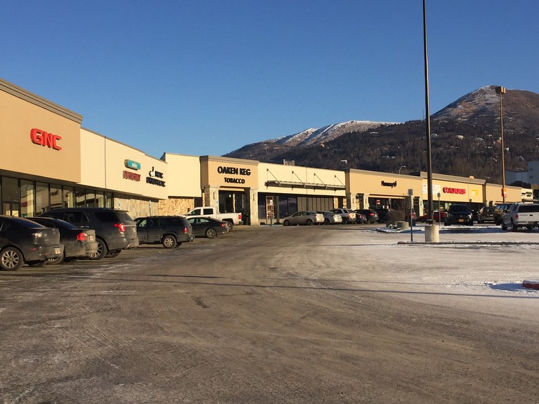 11431 Business Blvd, Eagle River, AK for lease - Building Photo - Image 1 of 4