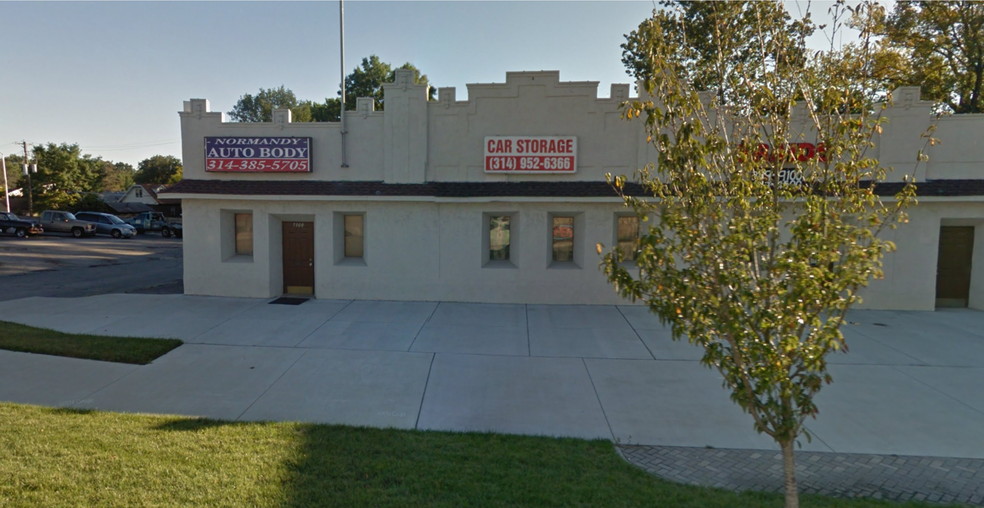 7300 Natural Bridge Rd, Saint Louis, MO for sale - Building Photo - Image 1 of 1