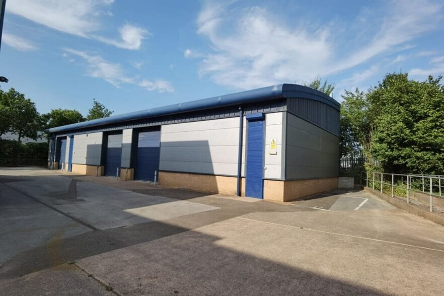 Lower Moor Way, Tiverton for sale - Building Photo - Image 3 of 3