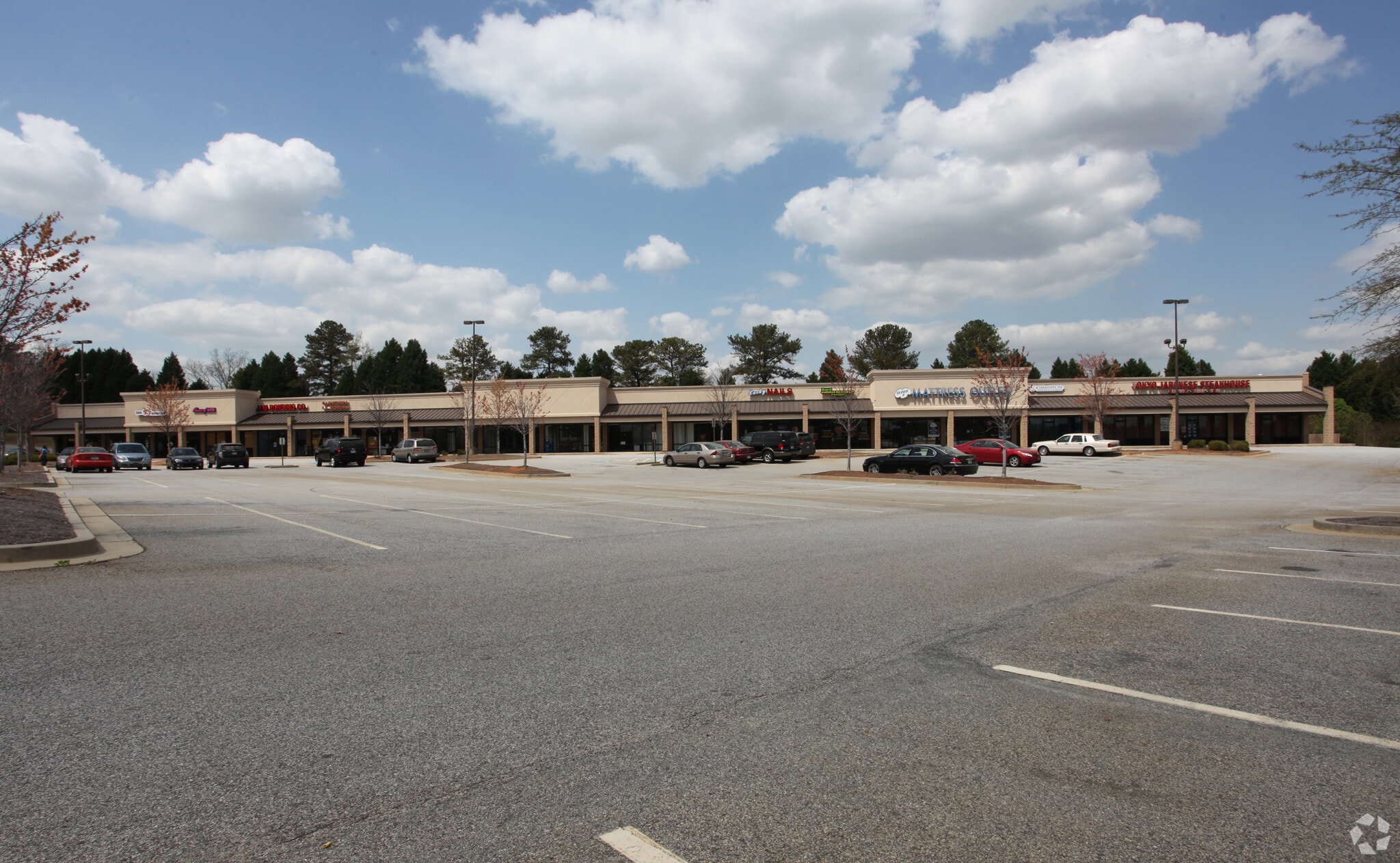 100 Willow Ln, McDonough, GA for lease Building Photo- Image 1 of 4